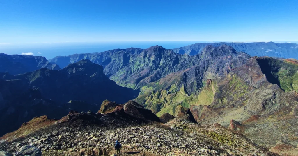 Breathtaking mountain views from the PR 1.2 Vereda do Pico Ruivo trail in Madeira